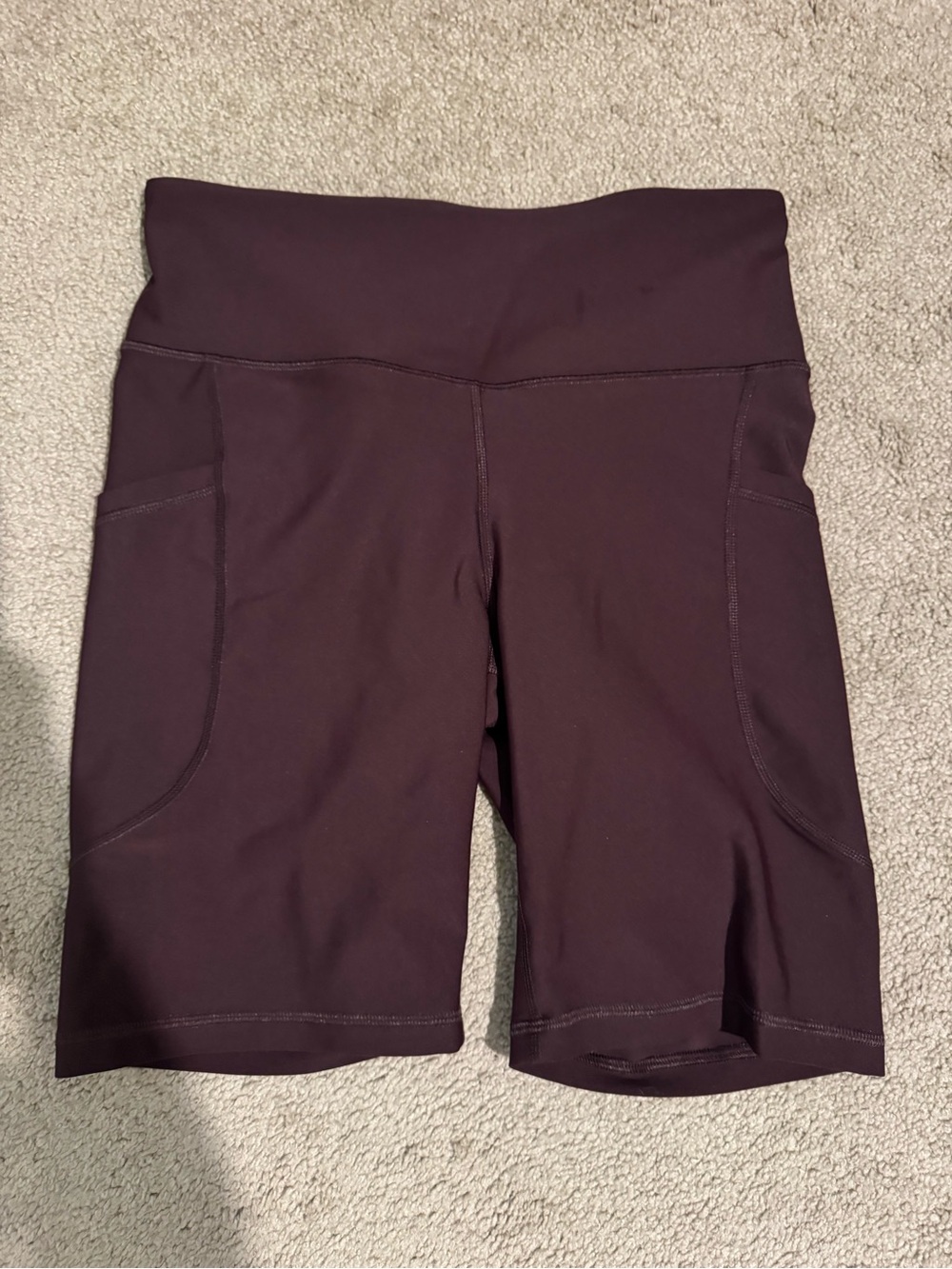 Old Navy Women's High-Rise Bike Shorts in Plum